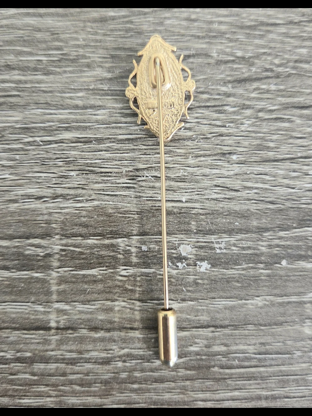 Vintage 1978 Avon Cameo Stickpin Stick Hat Pin Tiny Faux Pearl Accents.